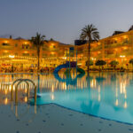 laguna-desde-bar-piscina-noche-2